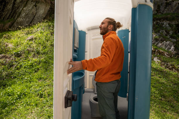 Best Porta potty delivery and setup  in Garner, NC